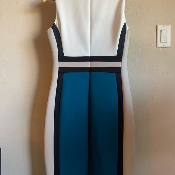 Calvin Klein Size 6 Dress - Knee Length, Color Block - Picture 2 of 3